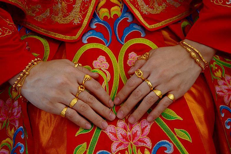 過大禮金器如何選擇？種類、寓意、穿戴、宗教迷思詳解 - 恆香老餅家 Hang Heung Cake Shop